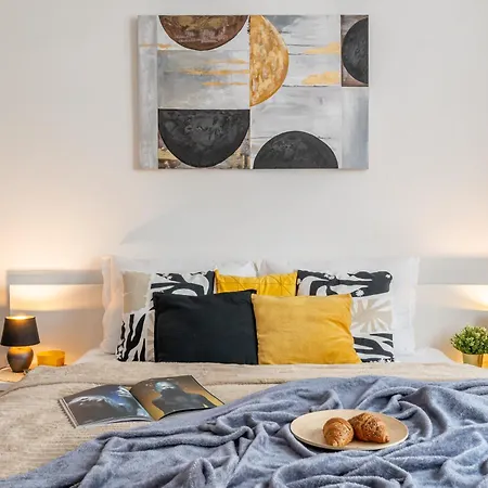 Days - One Bedroom With Workspace And Netflix * Prague